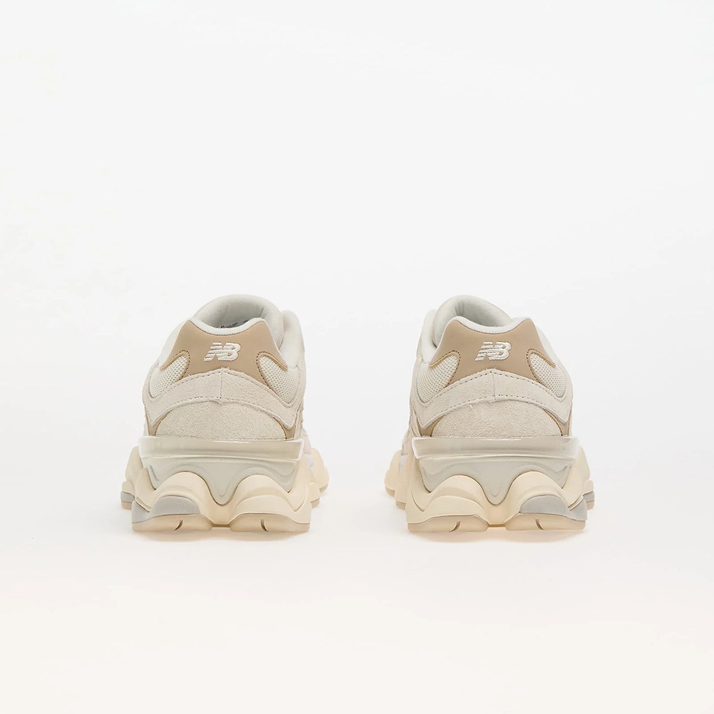 Сникърси New Balance 9060 Moonbeam