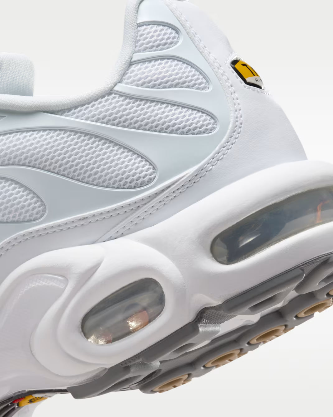 Nike TN Air Max Plus Triple White 604133-139 Nike