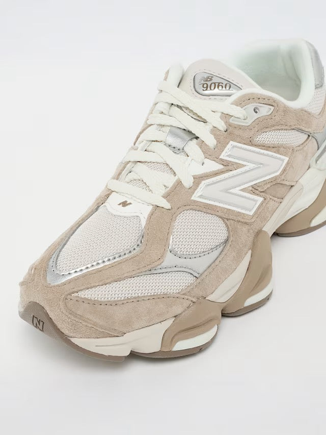Сникърси New Balance 9060 “Sea Salt Moonbeam” U9060ERM New Balance
