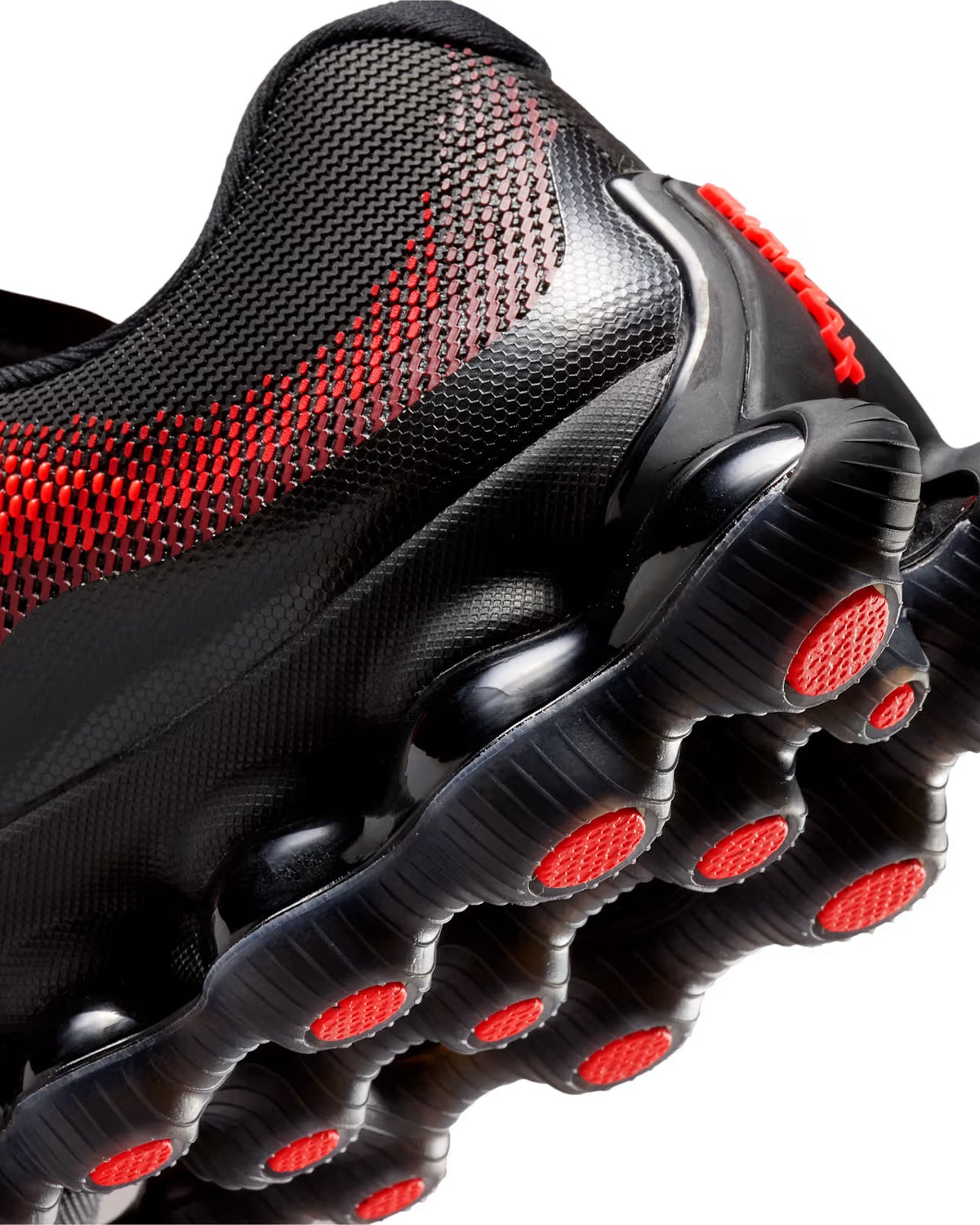 Nike Air Liquid Max “Bright Crimson and Fire Red” – IQ7634-002 Nike
