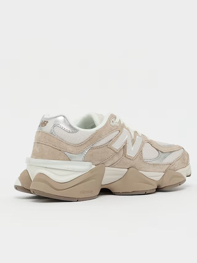 Сникърси New Balance 9060 “Sea Salt Moonbeam” U9060ERM New Balance