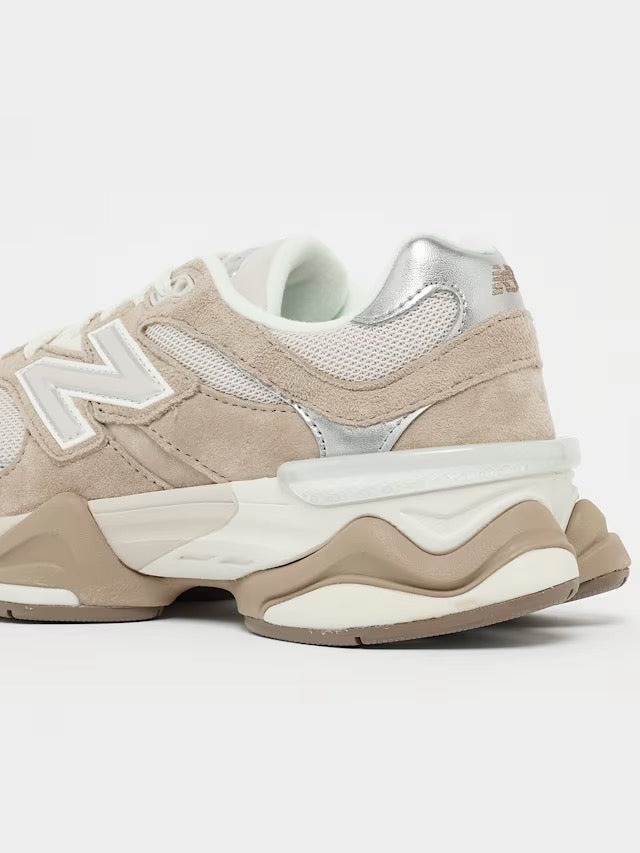 Сникърси New Balance 9060 “Sea Salt Moonbeam” U9060ERM New Balance