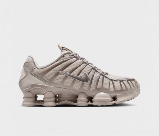 NIKE SHOX TL CAVE Nike