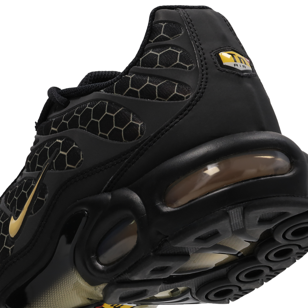 Nike Air Max Tuned 1 Manchester IQ0287-010 Nike