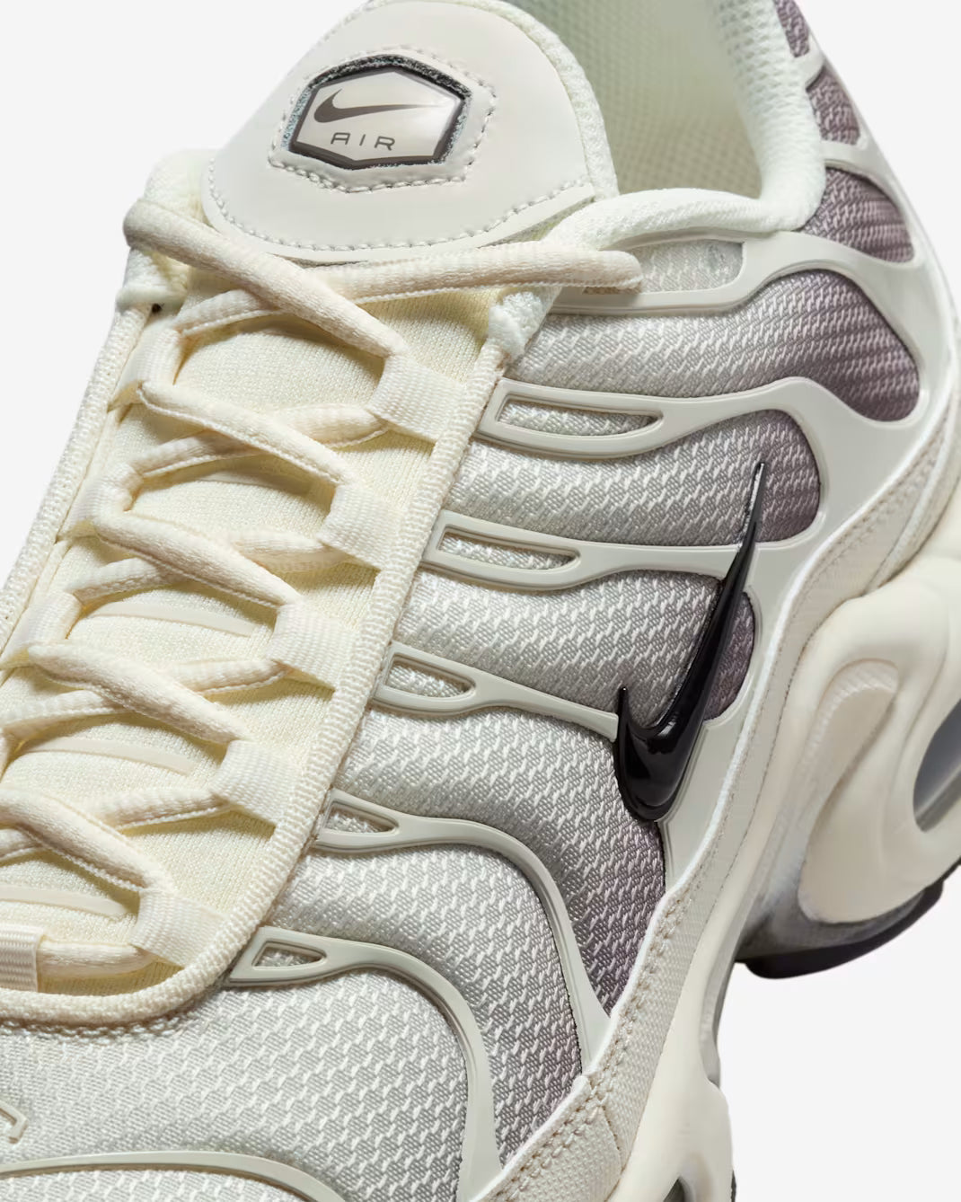 NIKE AIR MAX PLUS TN OREWOOD BROWN