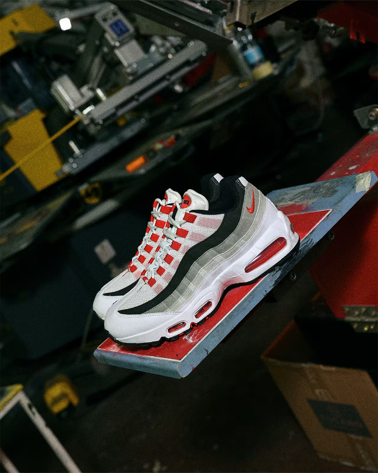 Nike Air Max 95 Big Bubble Comet Red IB7862-100 Nike