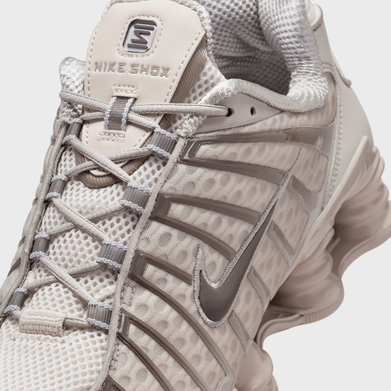 NIKE SHOX TL CAVE Nike