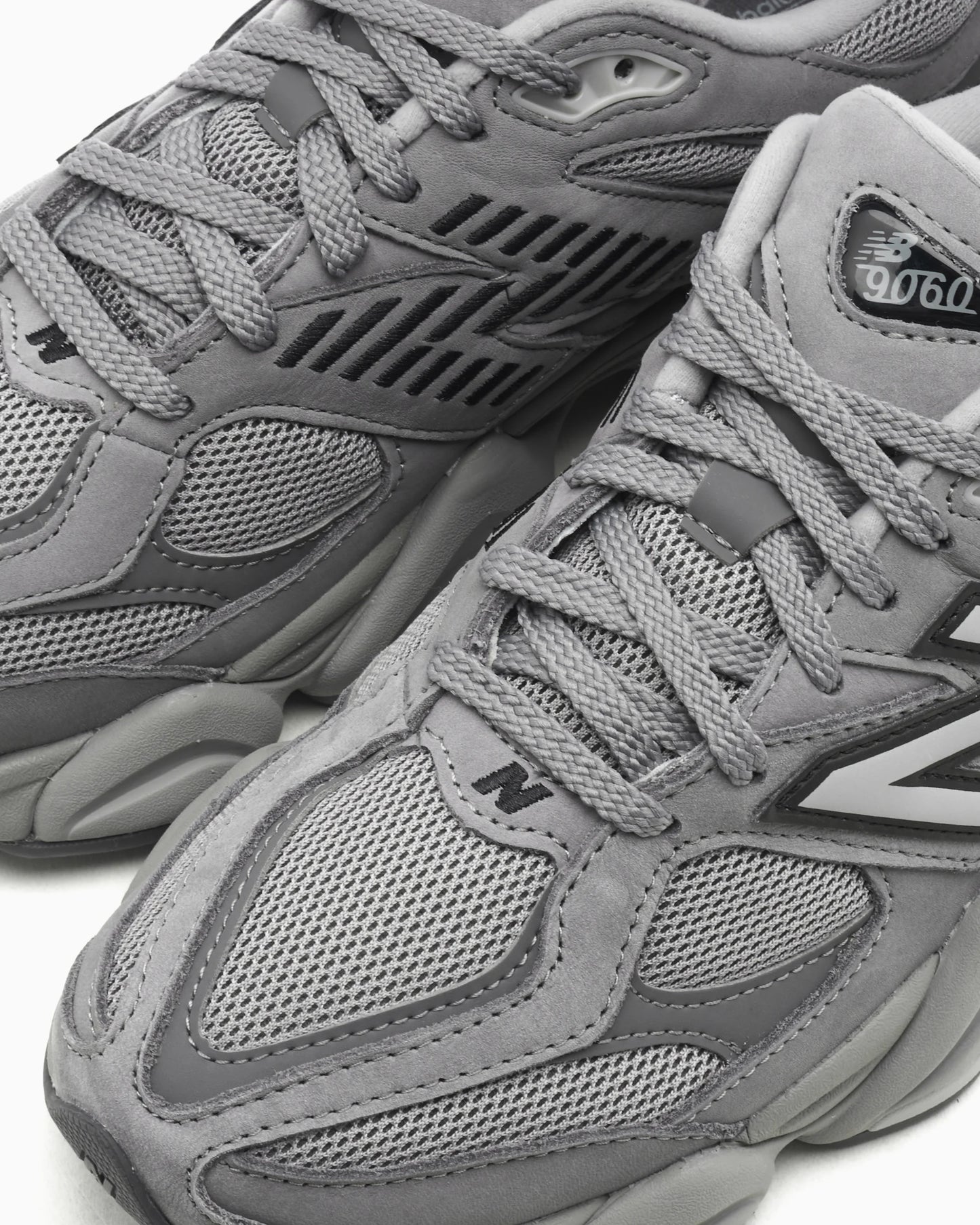 Сникърси New Balance 9060 Shadow Grey