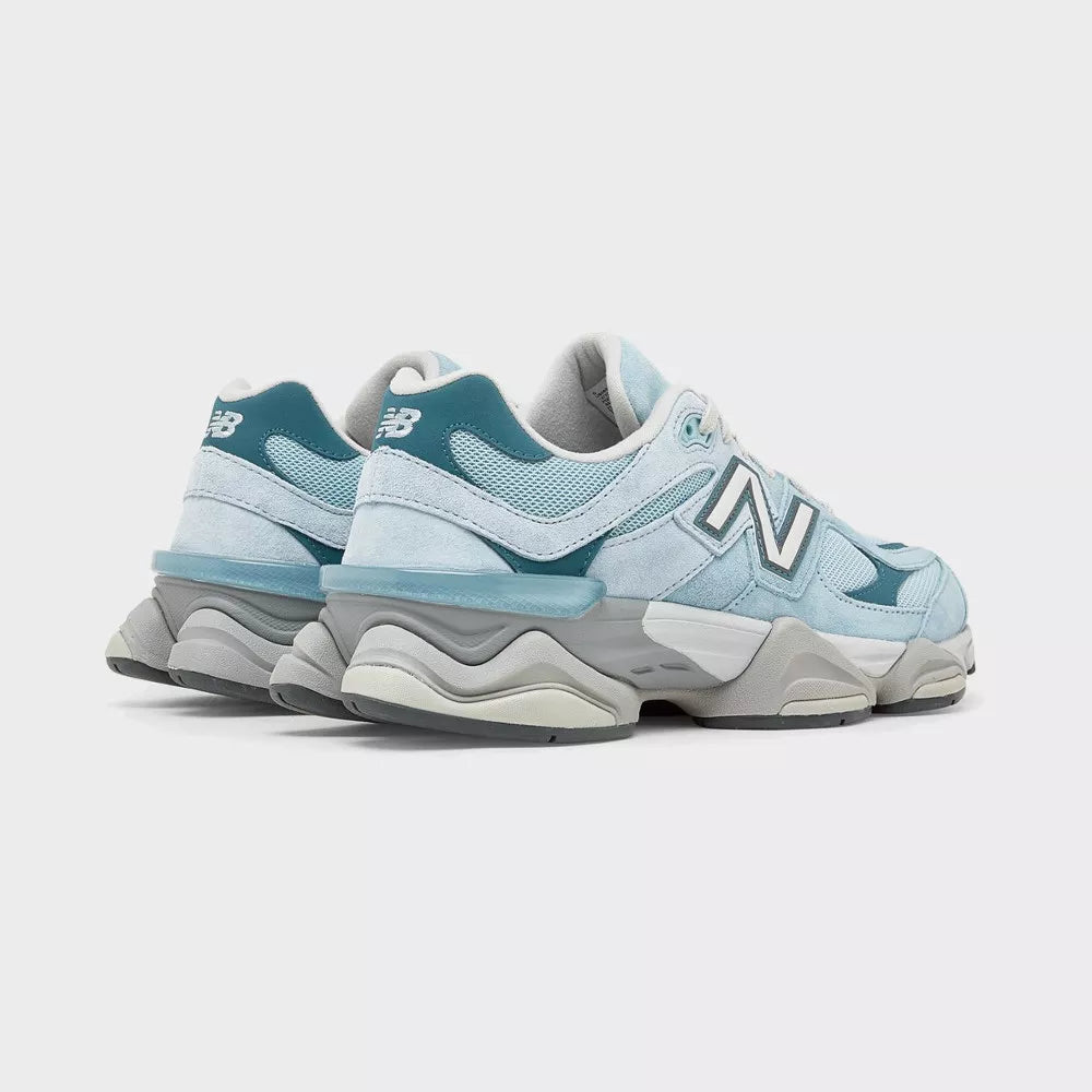 Сникърси New Balance 9060 Chrome Blue New Balance